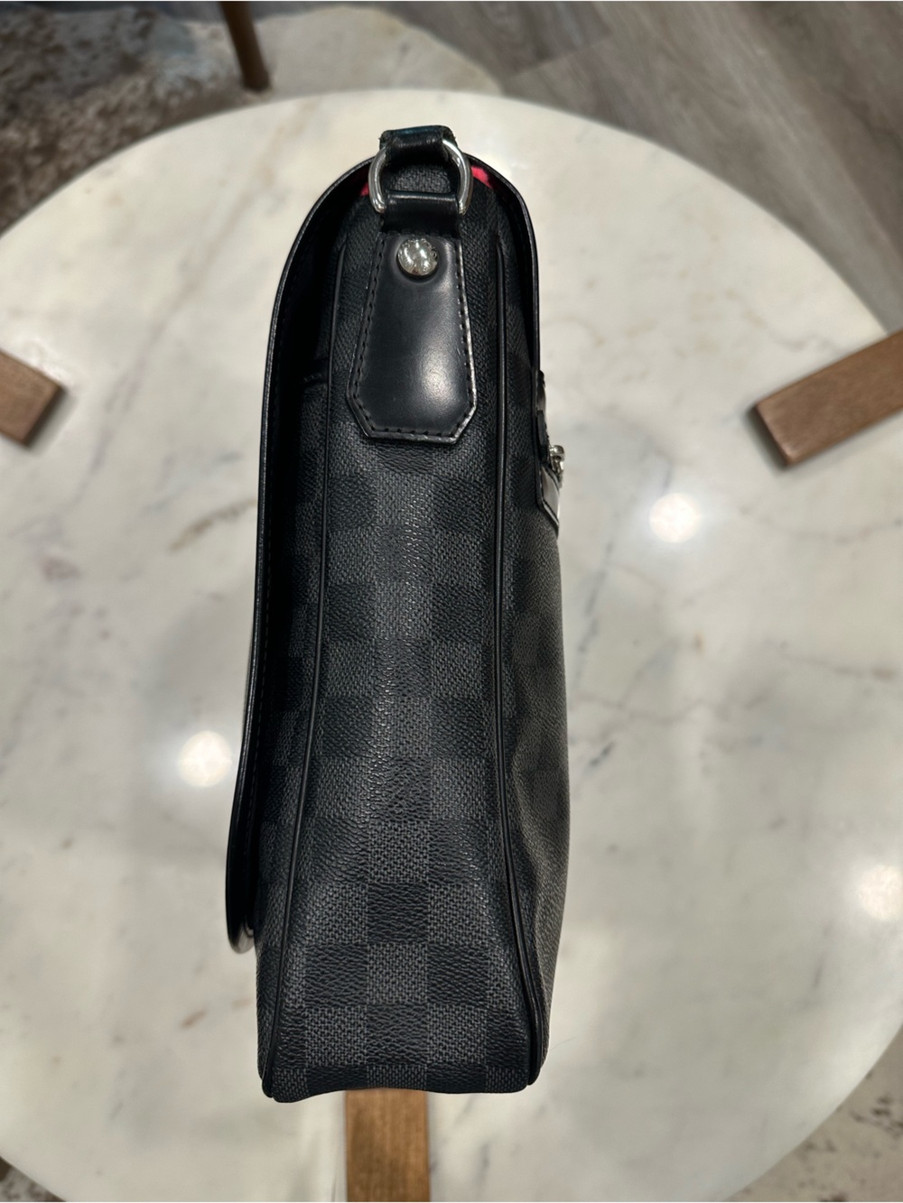 Louis Vuitton Damier Graphite Canvas Laptop Pouch - Black - Picture 2 of 9